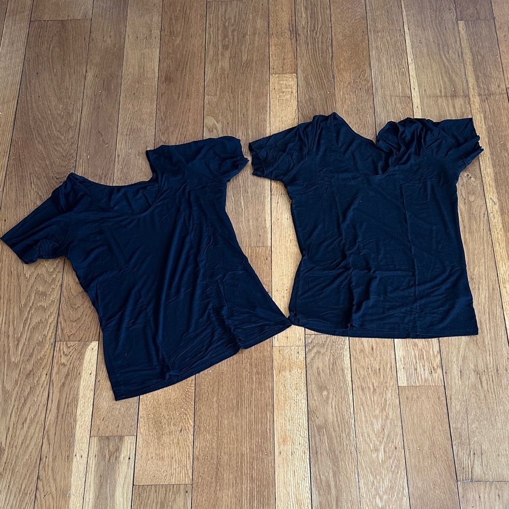 Numi Sweatproof ‘The Signature’ Undershirts x 2
